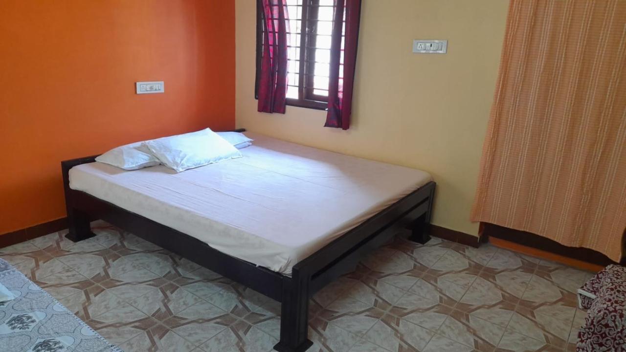 Villa Umar Homestay Puducherry Eksteriør billede